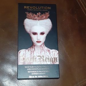 Halloween eyeshadow palette